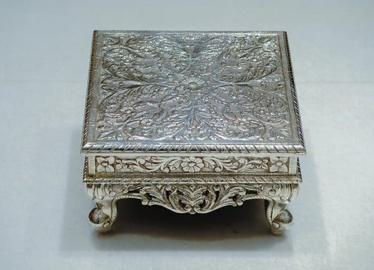 Enhance Your Sacred Space with Timeless Silver Treasures from Riyaash