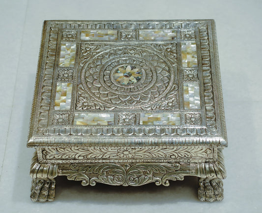 Enhance Your Sacred Space: Elegant Pooja Room Decor with Silver Treasures from Riyaash Chaandi