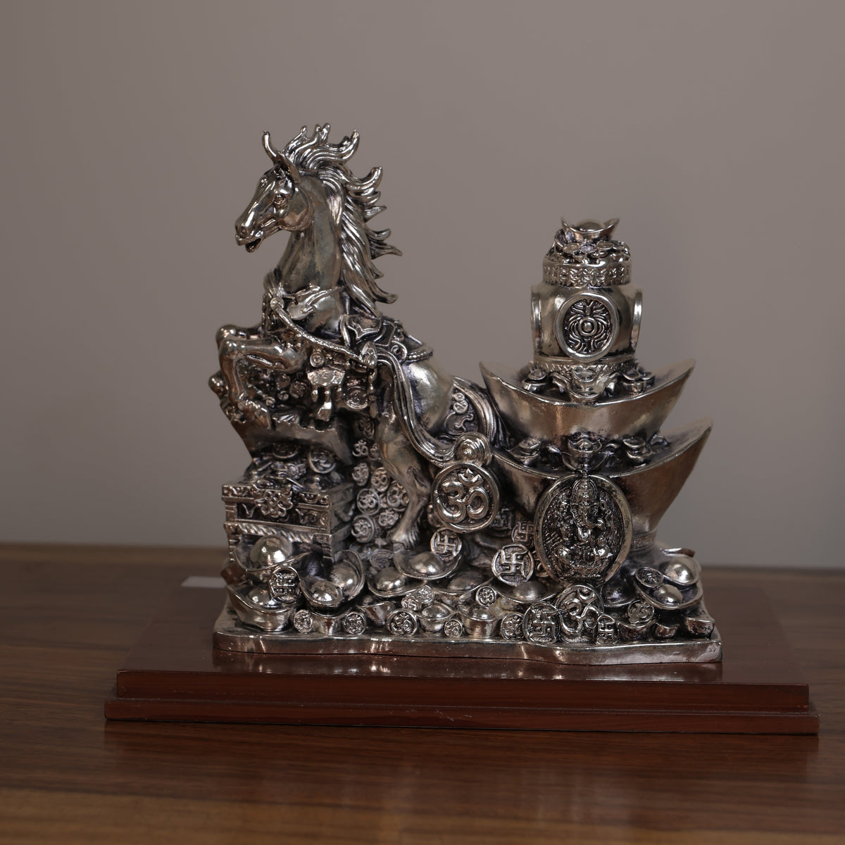 Silver Horse Money