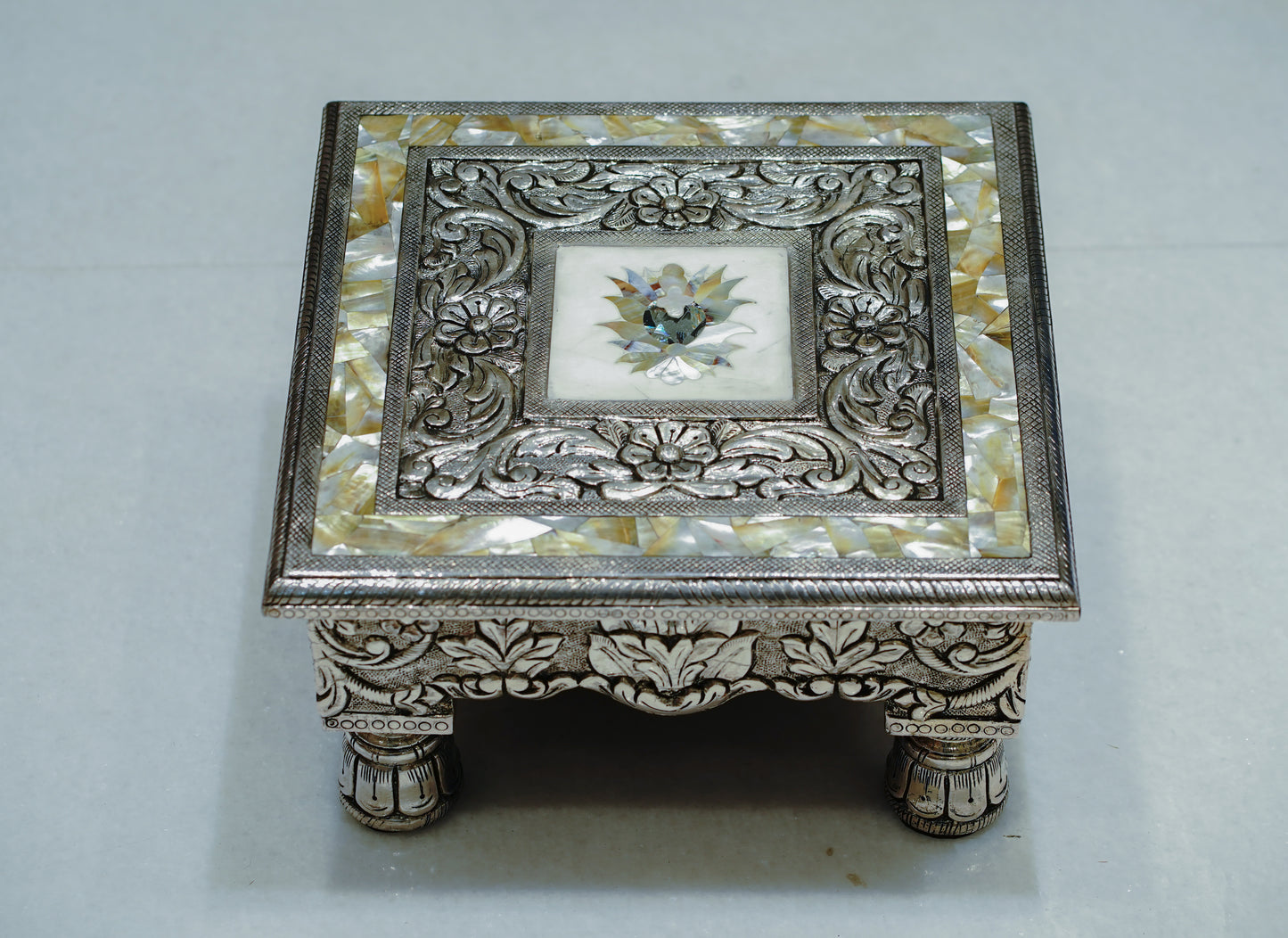 MOP Silver Yellow Chowki