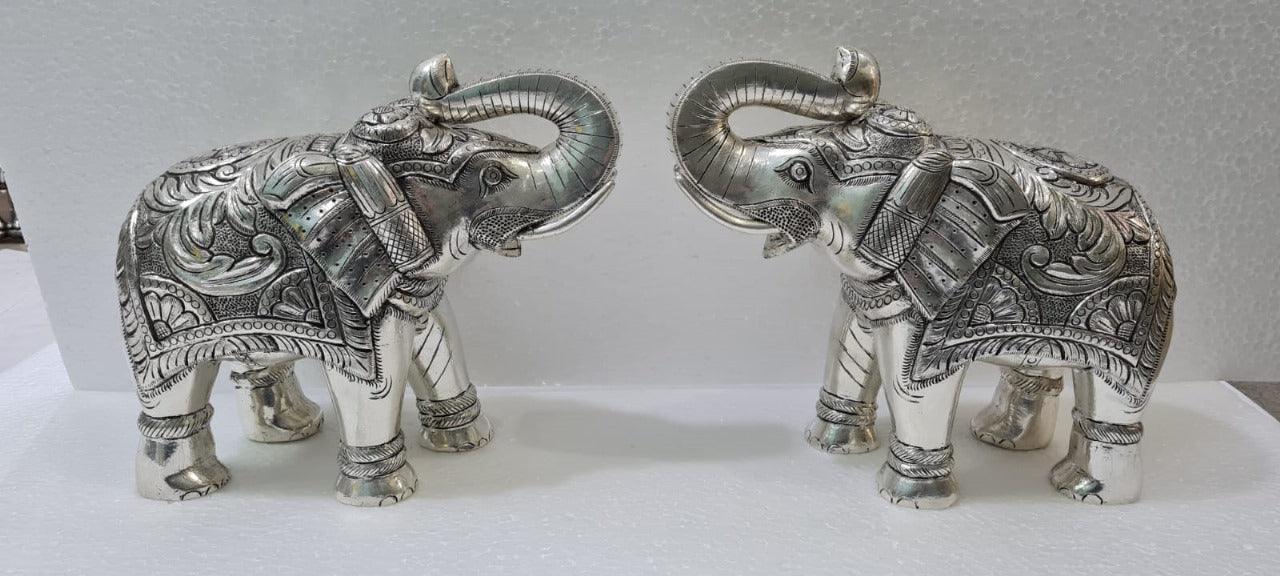 Silver Elephant Pair