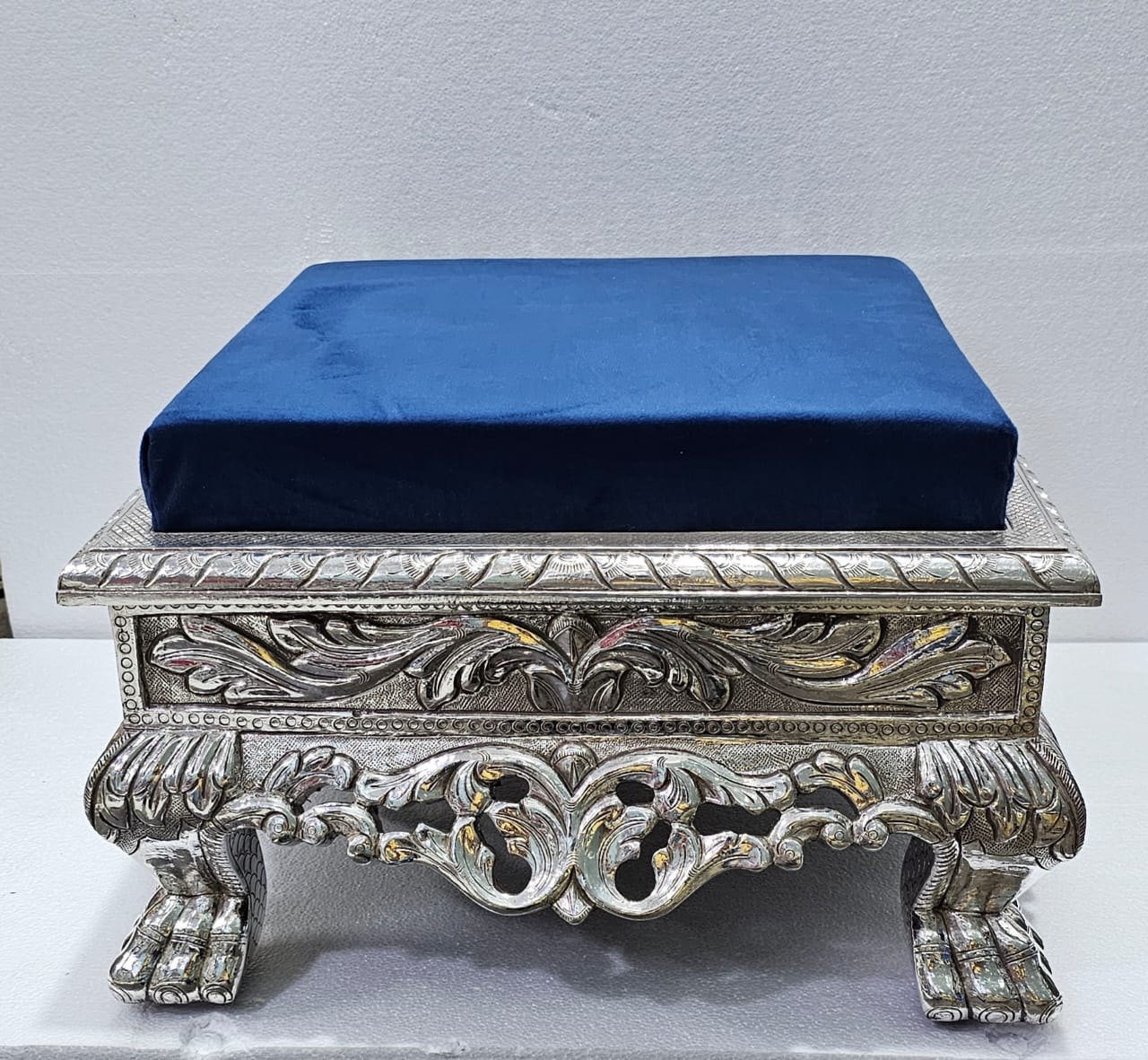 Square Silver Blue Cushioned Chowki