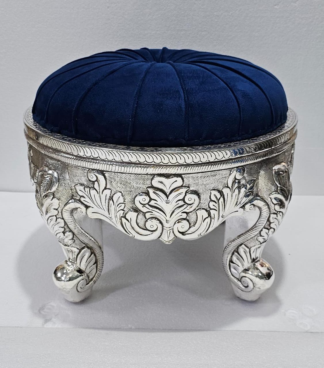 Round Silver Blue Cushioned Chowki