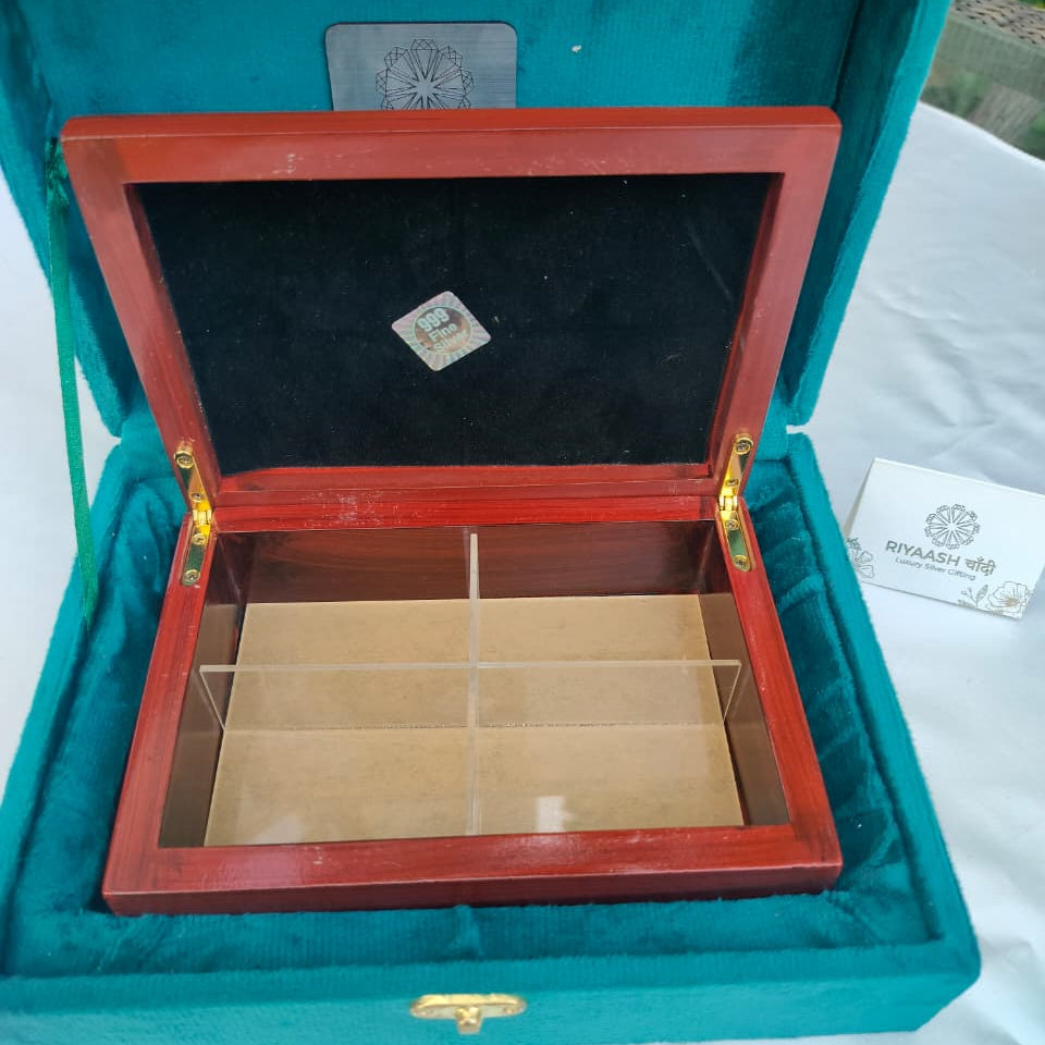 Silver Cow Design Dry Fruit Box