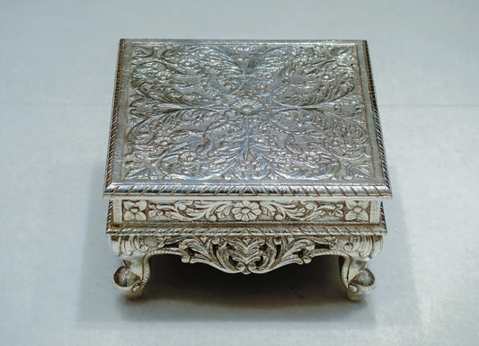 Enhance Your Sacred Space with Timeless Silver Treasures from Riyaash