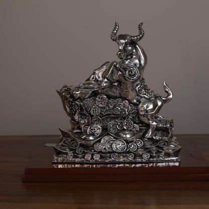 Silver Bull Money