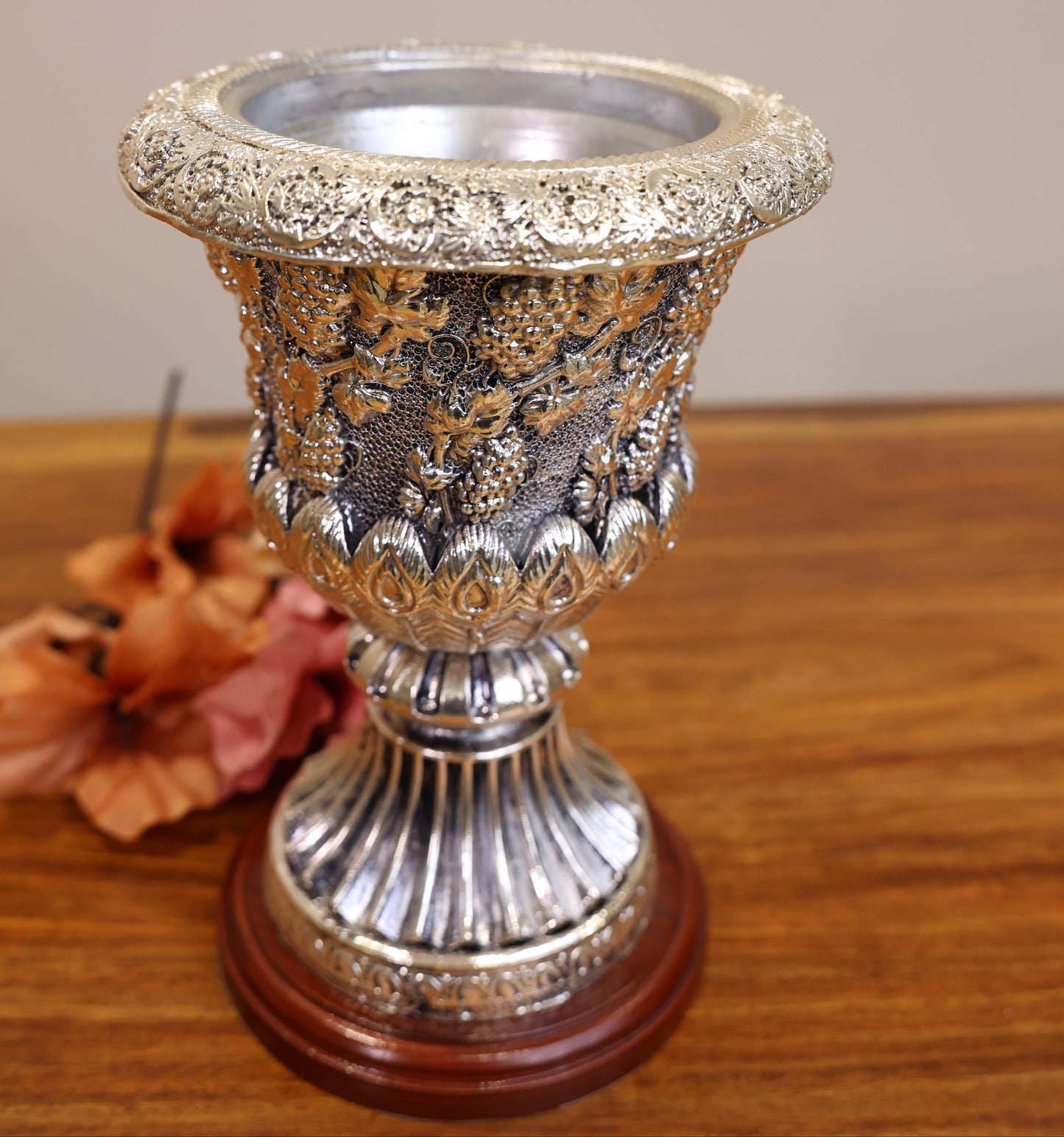 Silver Candle Stand
