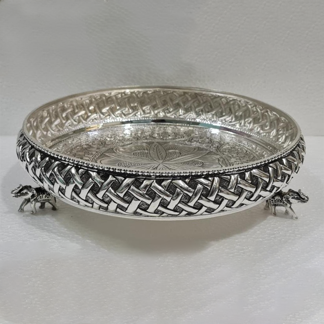 Crisscross carved Silver Urli