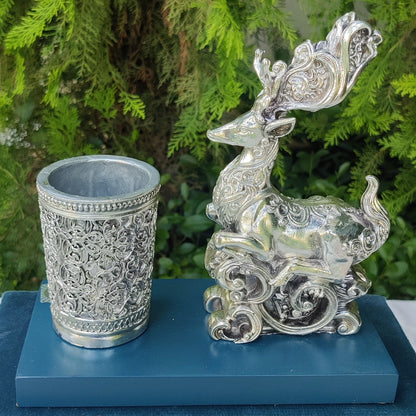 Silver Deer Pen Stand