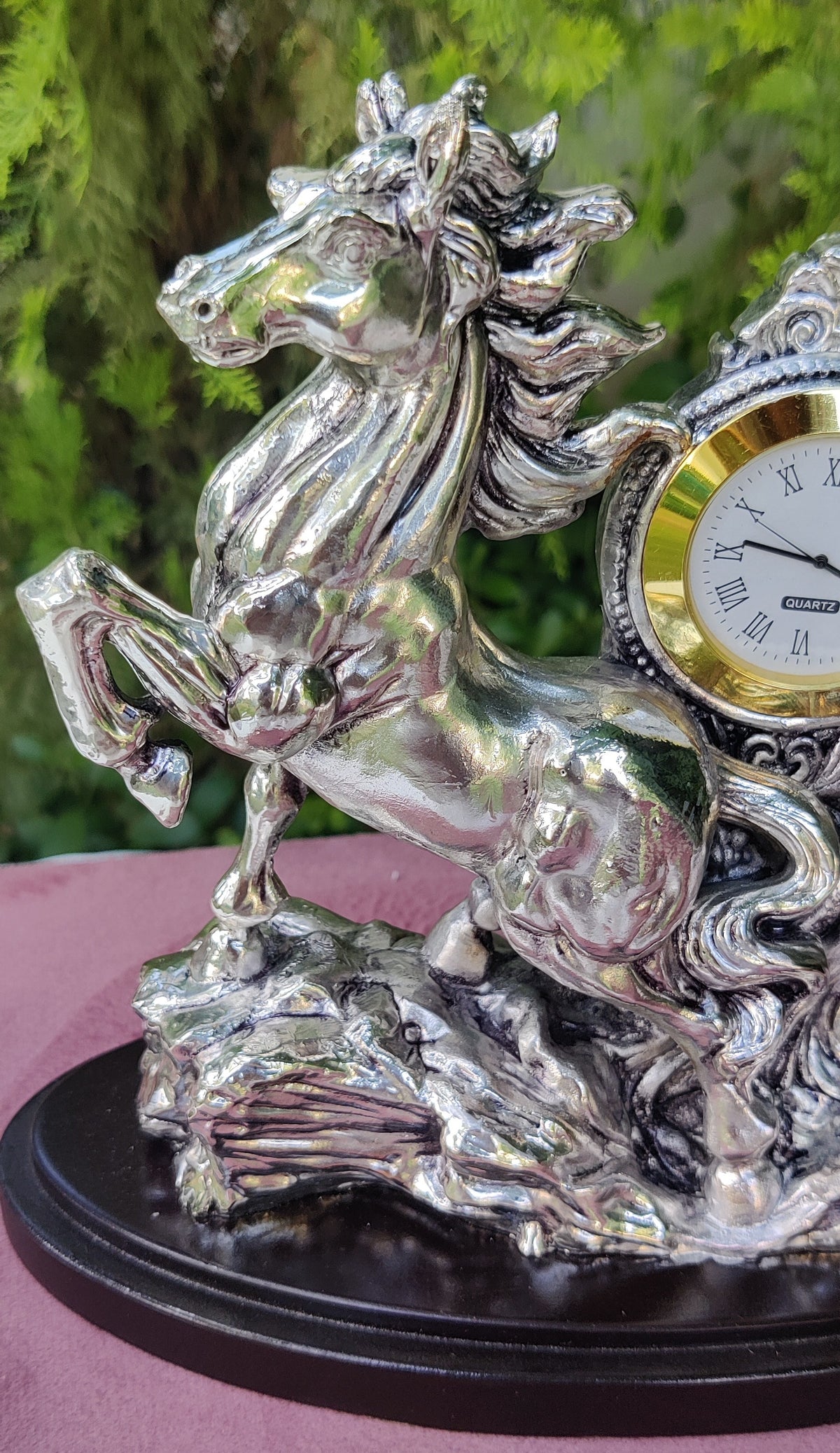 Silver Horse Table Watch