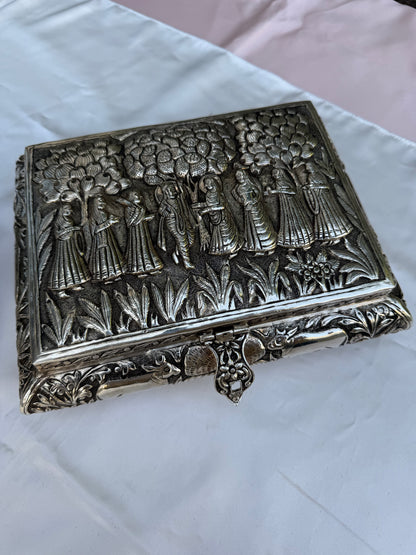 Pure Silver Mewadan