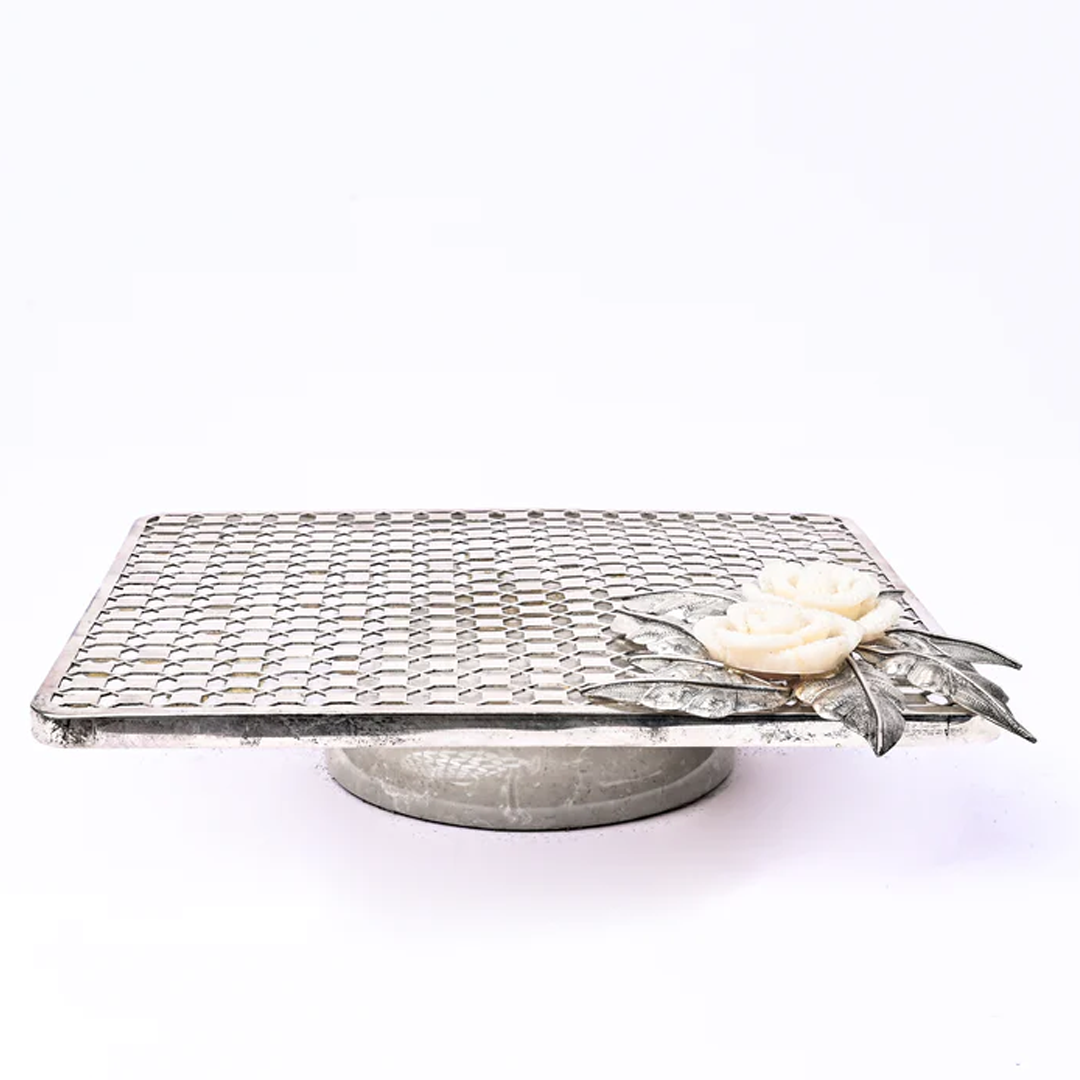 Silver Platter - Riyaash Chaandi